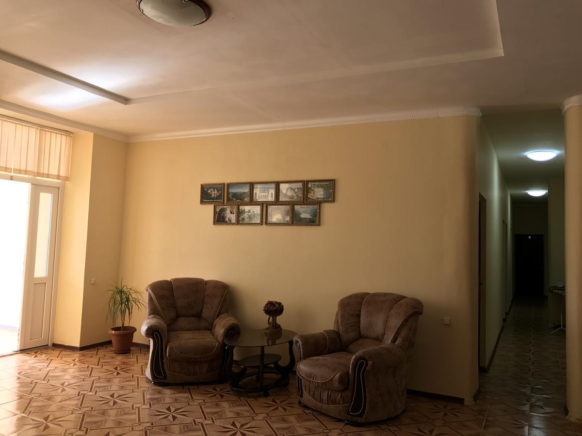 Hotel DavEl Gagra Exterior foto