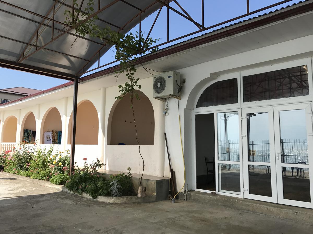 Hotel DavEl Gagra Exterior foto